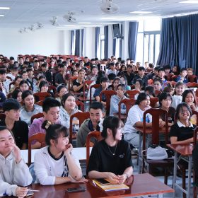 K26 bắt đầu hành trình “unlock” kỹ năng mềm tại Trường Cao đẳng Bách Khoa Tây Nguyên